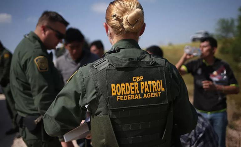 700 deportados de EU en cuatro meses