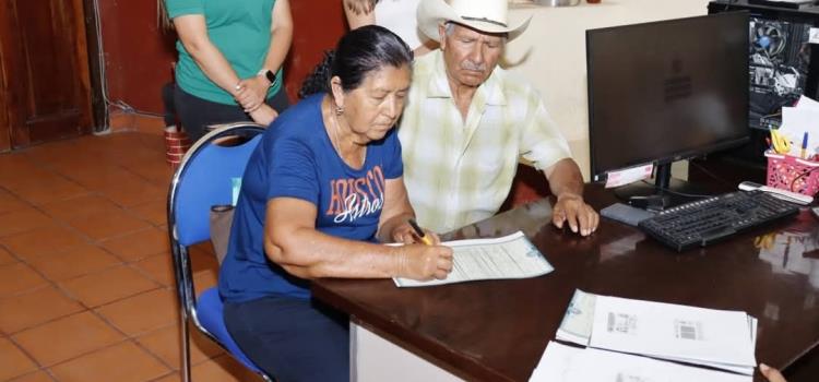 Abuelitos contrajeron matrimonio por el civil Abuelitos contrajeron matrimonio por el civil