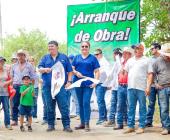 Alcalde mejoraráun camino ejidal