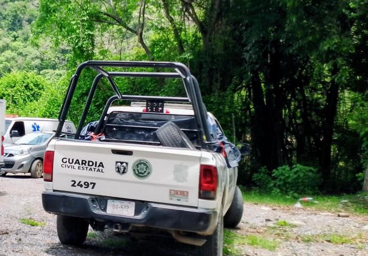 Camioneta cayó al barranco