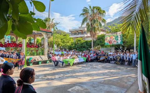 Conmemoran 458 aniversario de fundo legal de Tamazunchale 
