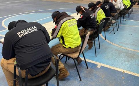 EVALUARON A  LOS POLICÍAS
