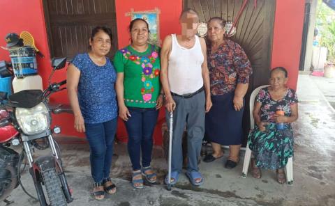 Personas con discapacidad recibieron apoyos del DIF 
