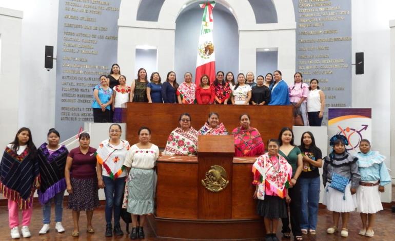Promueve Estado liderazgo de mujeres indígenas