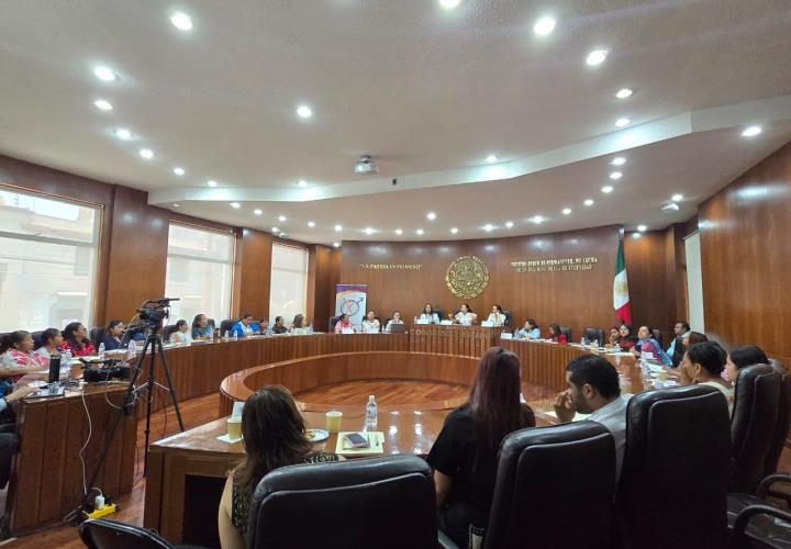 Promueve Estado liderazgo de mujeres indígenas