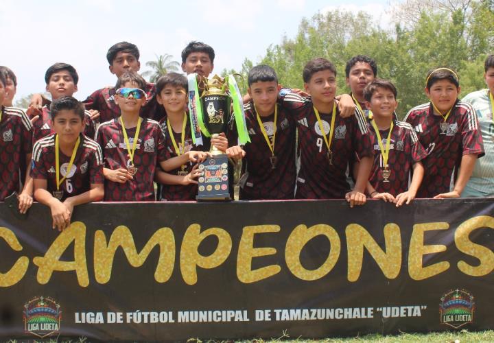 Premiaron a lo mejor de balompié infantil B