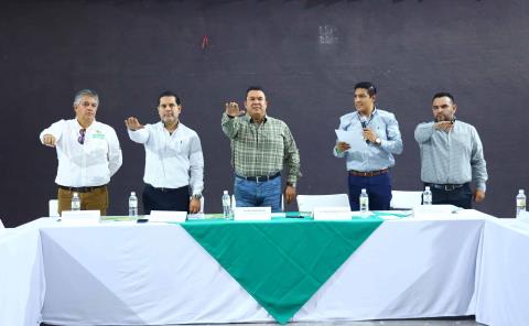 
Tomaron protesta al
Concejo de Turismo

