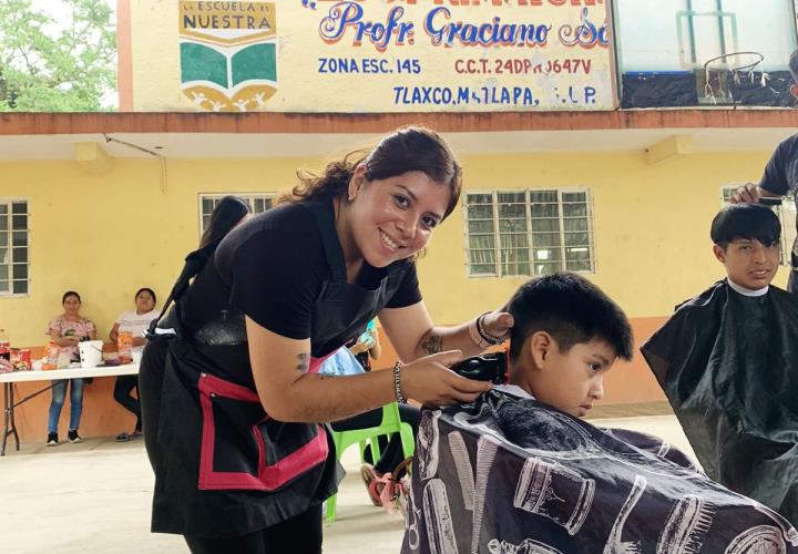 Brigada de Salud y Estilo llega a Tlaxco con gran éxito