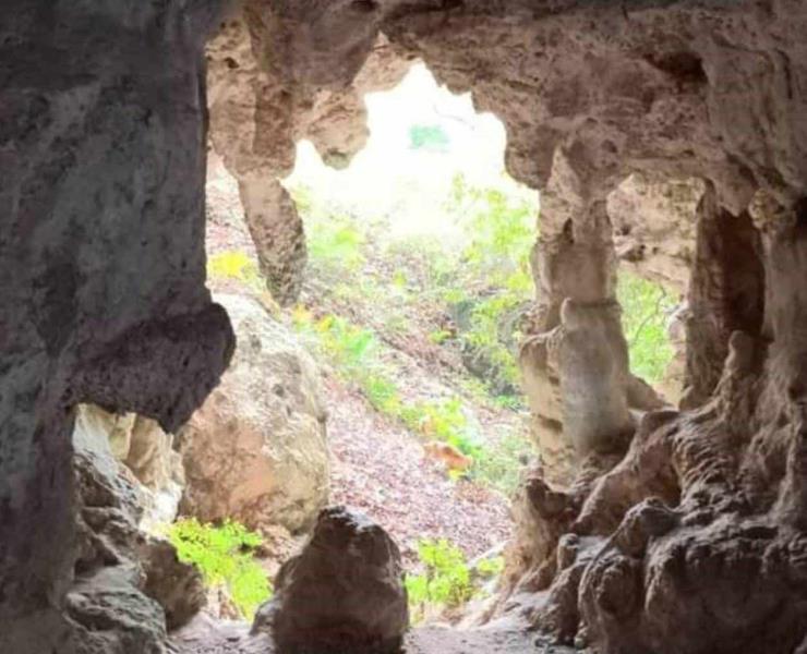 
Descubren más grutas 
