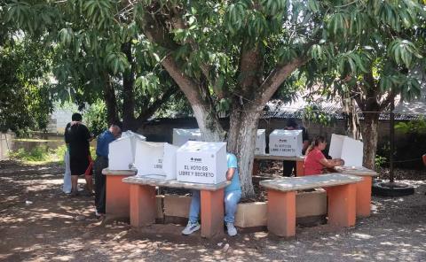 Poca asistencia en votaciones del 1 de junio