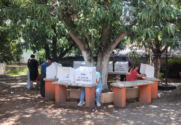 Poca asistencia en votaciones del 1 de junio