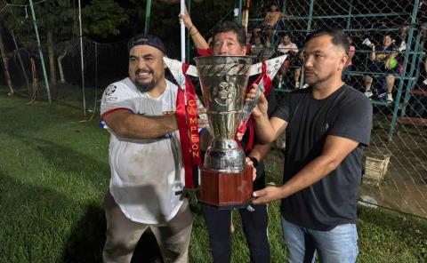Entrega de premios emotiva en torneo juvenil de la Bomba