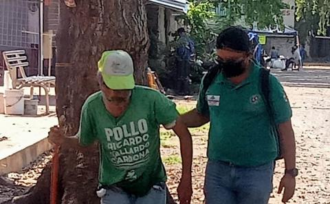 Ebrio sujeto fue auxiliado