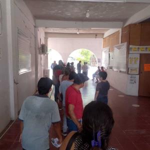 ´Falla´ en DAPA deja a usuarios sin pagar