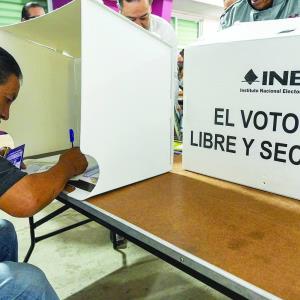 $585 por persona costó la elección