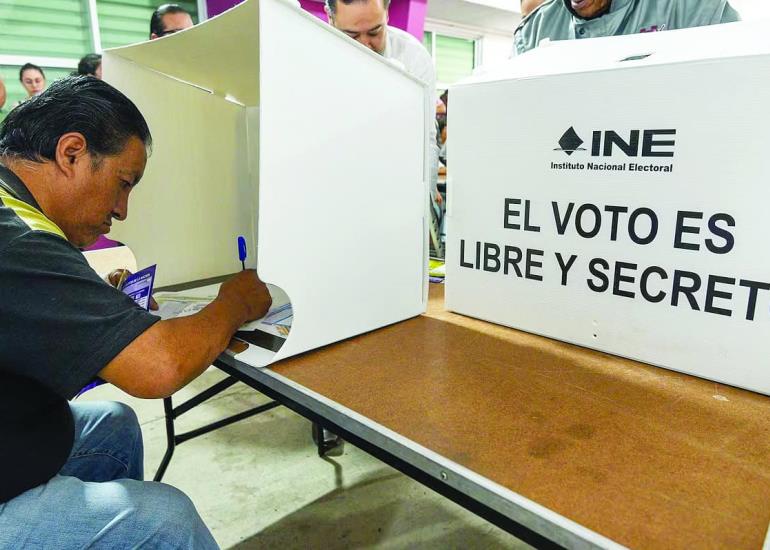 $585 por persona costó la elección
