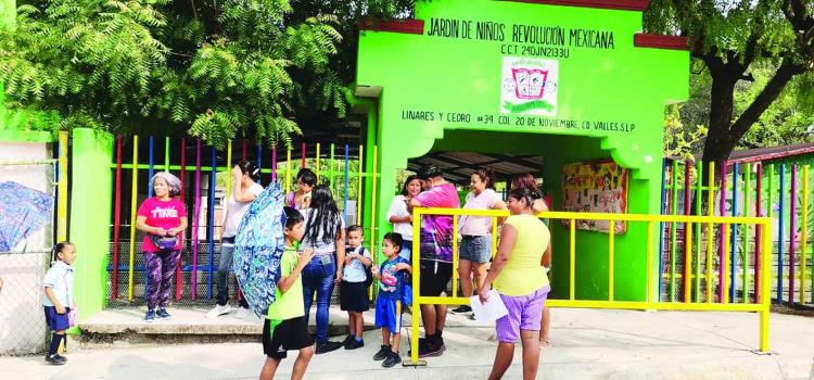 Cerraron una escuela Cerraron una escuela