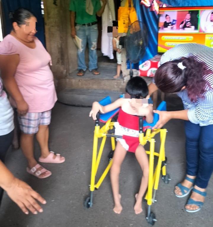 Apoyos funcionales otro a SMDIF a pacientes 