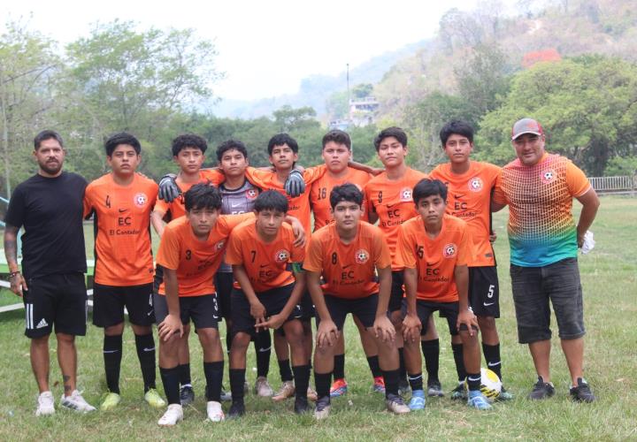 Huele a fiesta grande el balompié juvenil A
