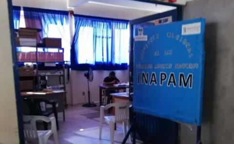 Disuelven oficinas de Atención a Adultos Mayores