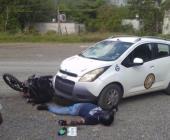 Herido en choque joven motociclista