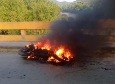 QUEMADO UN  MOTOCICLISTA      
