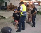 Chocó motociclista contra una camioneta      