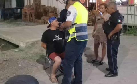 Chocó motociclista contra una camioneta      
