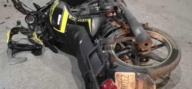 Herido al derrapar otro motociclista Herido al derrapar otro motociclista
