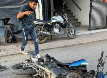 LESIONADOS 2 MOTOCICLISTAS       