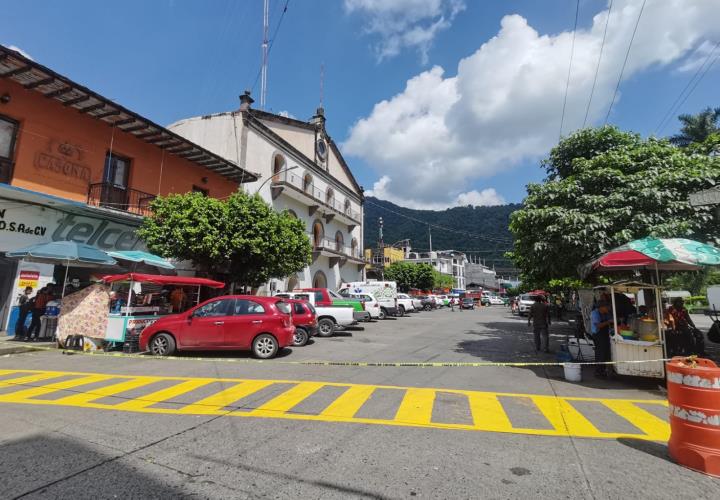 Renuevan vialidad y seguridad en zona centro