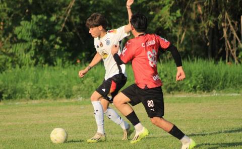 "Apoyen a sus hijos": destacó goleador Juan A. Jonguitud C.