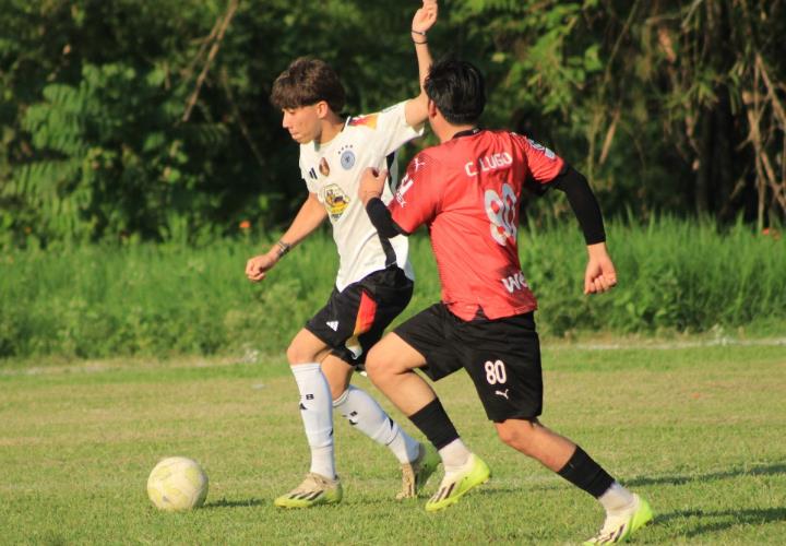 "Apoyen a sus hijos": destacó goleador Juan A. Jonguitud C.