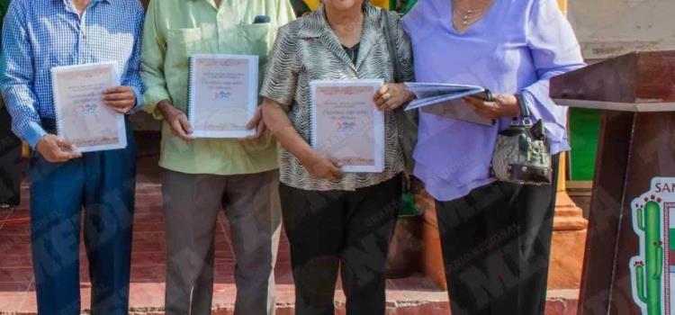 Recibieron trabajos del concurso "Las Albercas" Recibieron trabajos del concurso "Las Albercas"