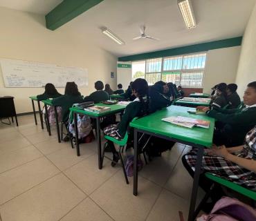 Reducen el horario escolar por el calor