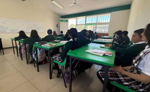 Reducen horario en planteles educativos
