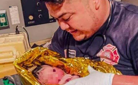 Bomberos apoyaron nacimiento de bebé       
