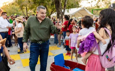Se queja Alcalde por  pedidera de la gente
