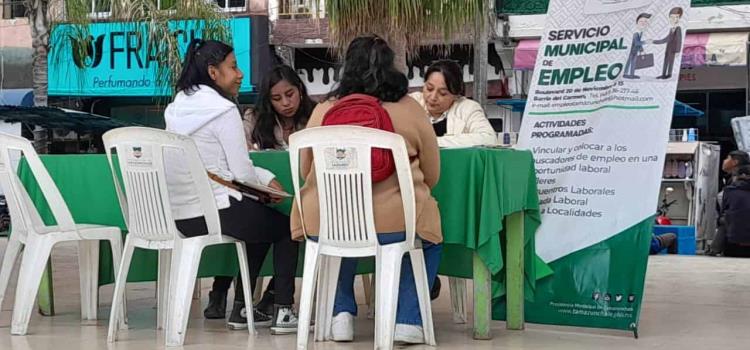 Enseñan a mujeres a ser emprendedoras Enseñan a mujeres a ser emprendedoras