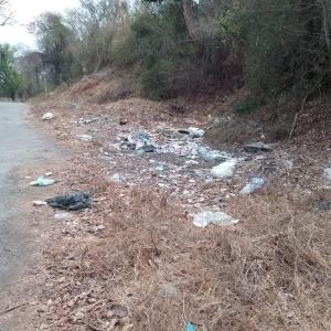 Sin estrategia ni recolección, crece tiradero en Tampacán