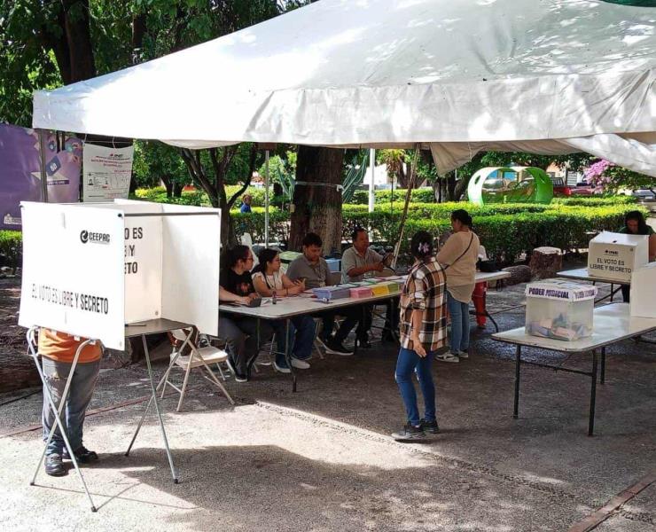NO VOTARON