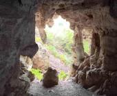 Descubren más grutas 