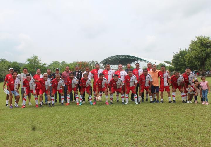 Tamazunchale-Tampacán campeón en encuentros deportivos estatales