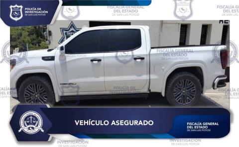 Vehículo robado recuperó la FGE       
