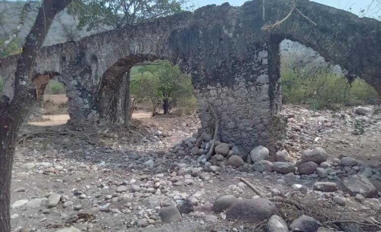 INAH debería rescatar  haciendas y acueductos