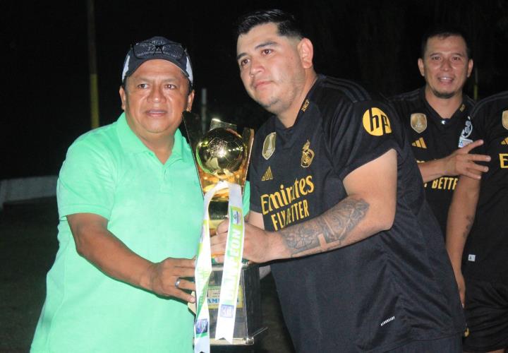 Entregaron premiación a los mejores de rápido municipal