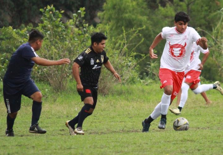 Plazoleta cumplió el trámite contra Mecatlán goleó 4 a 0