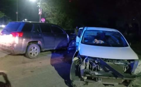 DOS LESIONADOS EN FUERTE CHOQUE      
