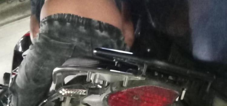 CHOCÓ SU MOTO BORRACHO JOVEN CHOCÓ SU MOTO BORRACHO JOVEN