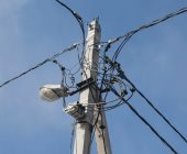 Pésimo servicio de luz en la sierra